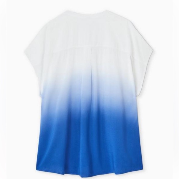 Torrid Challis Button-Front Dolman Sleeve Тор Block Color White N Blue Sz 1 (1X) - Picture 10 of 12